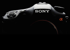 Sony α77II
