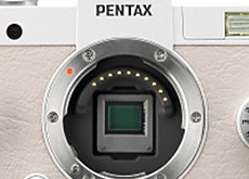 PENTAX Q-S1