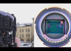 オリンパス OM-D E-M5 Mark II の手ブレ補正でのセンサーの動きを撮影した動画