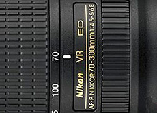 ニコン　AF-P NIKKOR 70-300mm f/4.5-5.6E ED VR