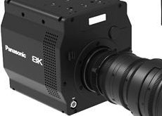 パナソニックが世界初の8K有機センサー搭載のカメラを開発発表。