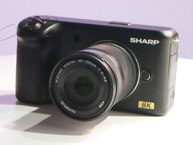 CESで発表されたシャープの8Kカメラ