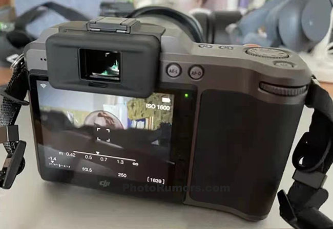 DJIのハッセルブラッド「X1D」をベースにした中判カメラ