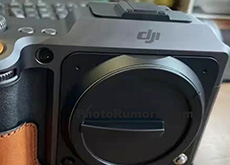 DJIのハッセルブラッド「X1D」をベースにした中判カメラ