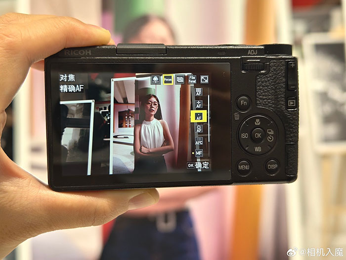 リコー「GR IV」