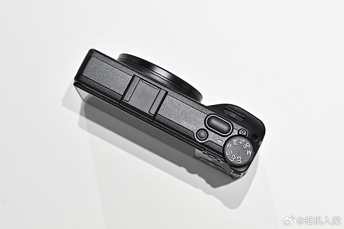 リコー「GR IV」