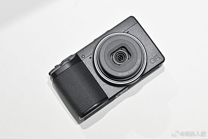 リコー「GR IV」