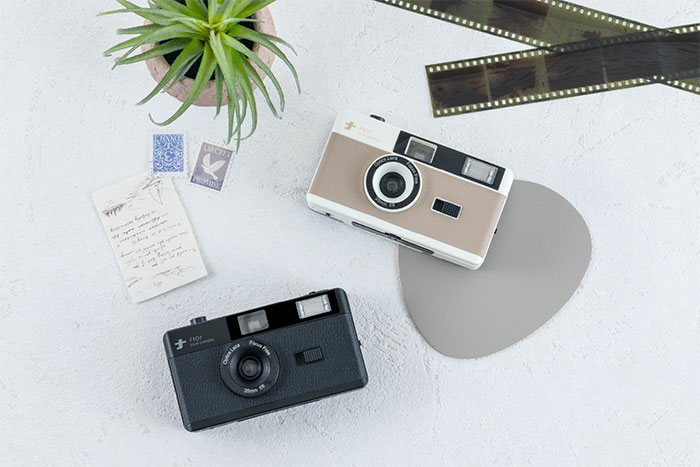 フィルムナカメラ