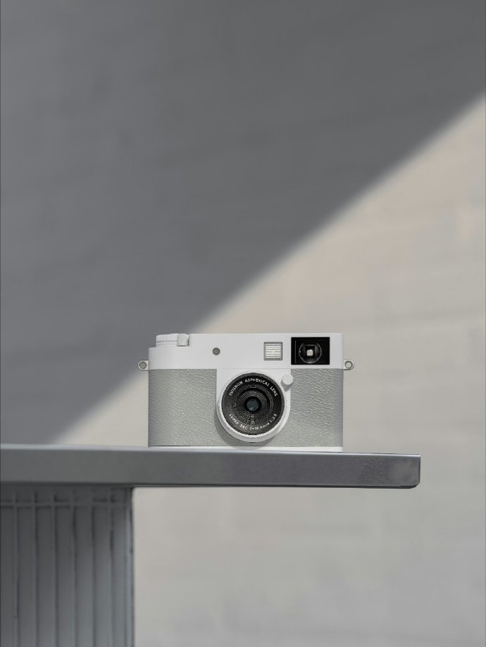 富士フイルム「X Half」ホワイトエディション