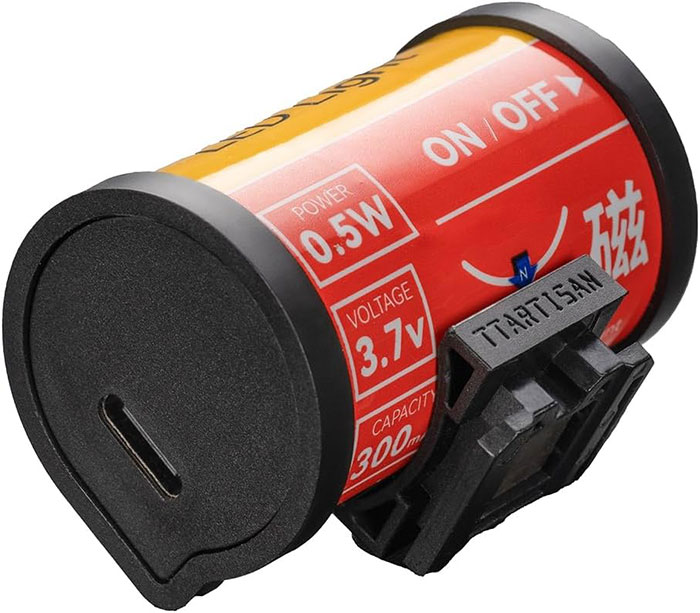 TTArtisanのフィルム型LEDライト「SUPER MINI LED」