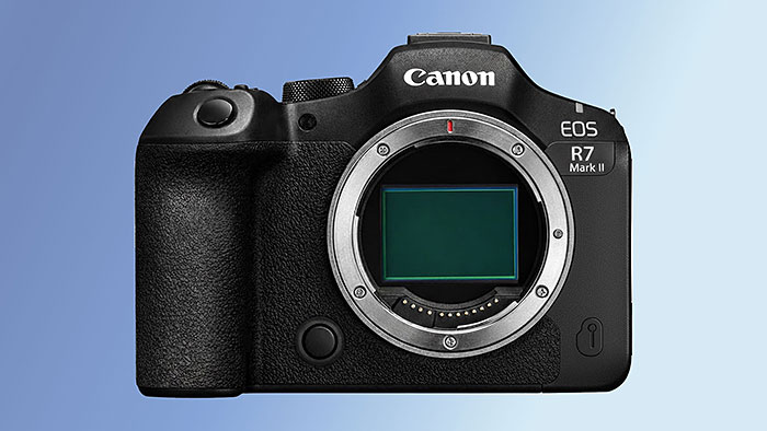 キヤノン「EOS R7 Mark II」噂スペック総まとめ:3900万画素の裏面照射積層型、電子40コマ/秒?