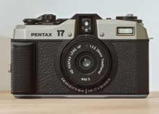 PENTAX 17(ペンタックス イチナナ)