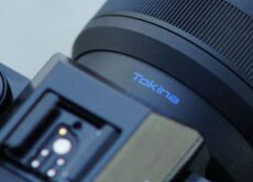 トキナーが富士フイルムXマウント用「大口径ズームレンズ」を発表する！？