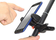 エツミ「モビクランプ」スマホを装着してWi-Fiリモート撮影を便利に!
